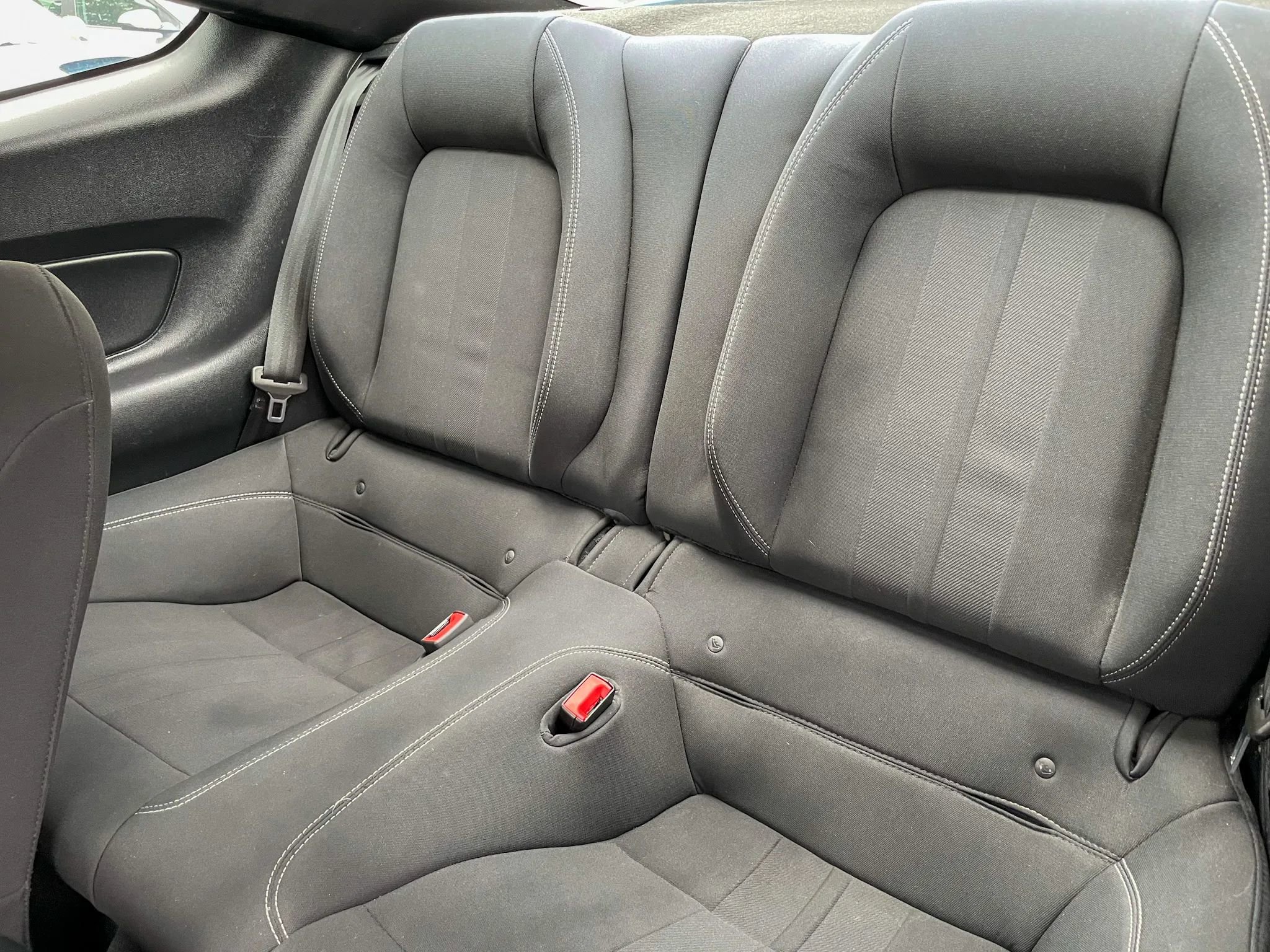 Used 2018 Ford Mustang Coupe w/ Ecoboost Performance Package image 30