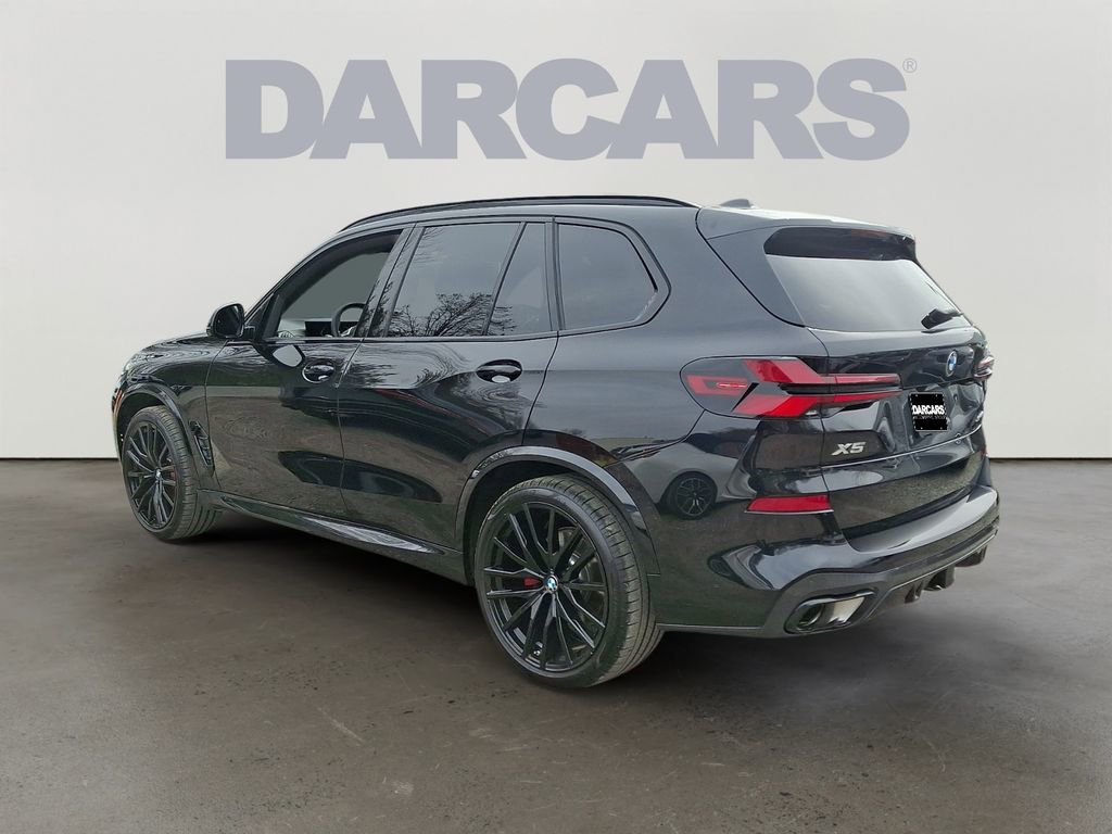 Used 2026 BMW X5 xDrive40i w/ Executive Package image 4
