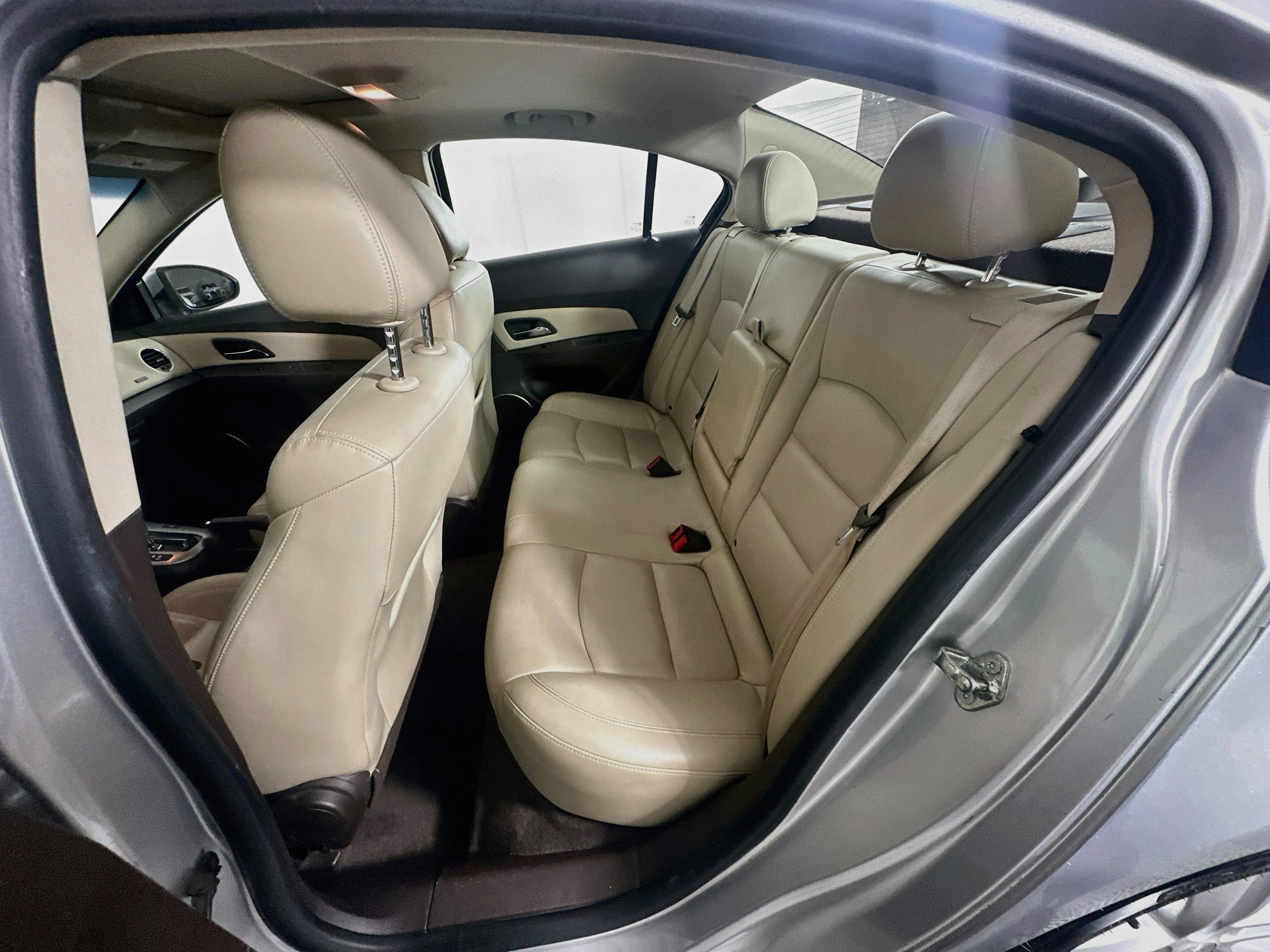 Used 2015 Chevrolet Cruze LTZ w/ Sun, Sound and Sport Package FWD image 26