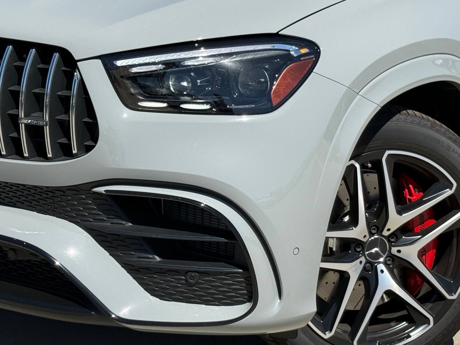 New 2026 Mercedes-Benz GLE 63 AMG S image 3