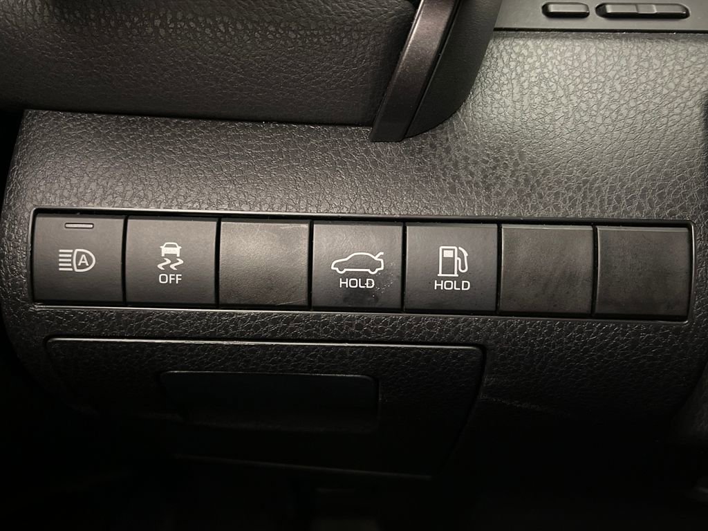 Used 2023 Toyota Camry SE image 31
