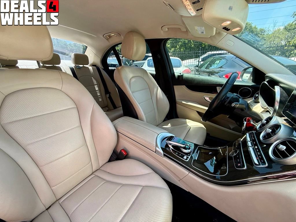 Used 2015 Mercedes-Benz C 300 4MATIC Sedan image 20