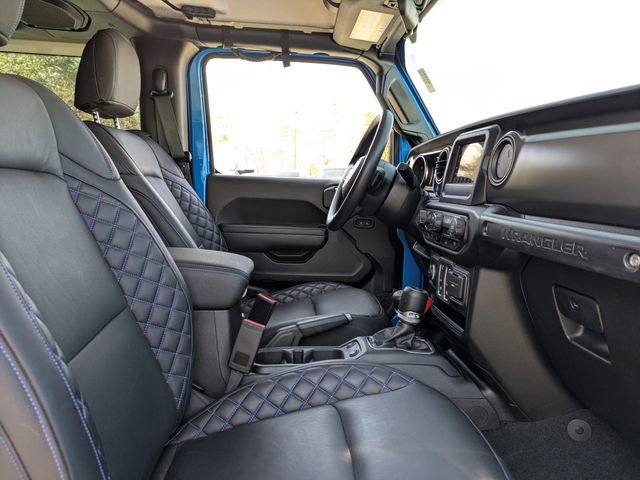 Used 2022 Jeep Wrangler Sport image 14