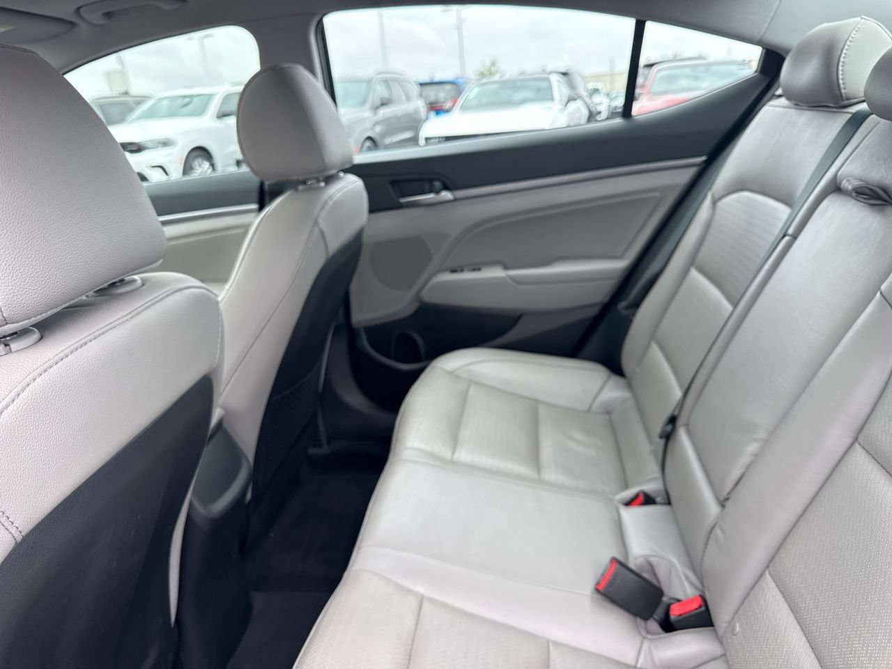 Used 2018 Hyundai Elantra Limited w/ Limited Ultimate Package 02 FWD image 13