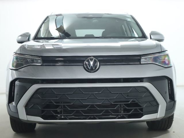 Used 2025 Volkswagen Taos SE FWD image 5