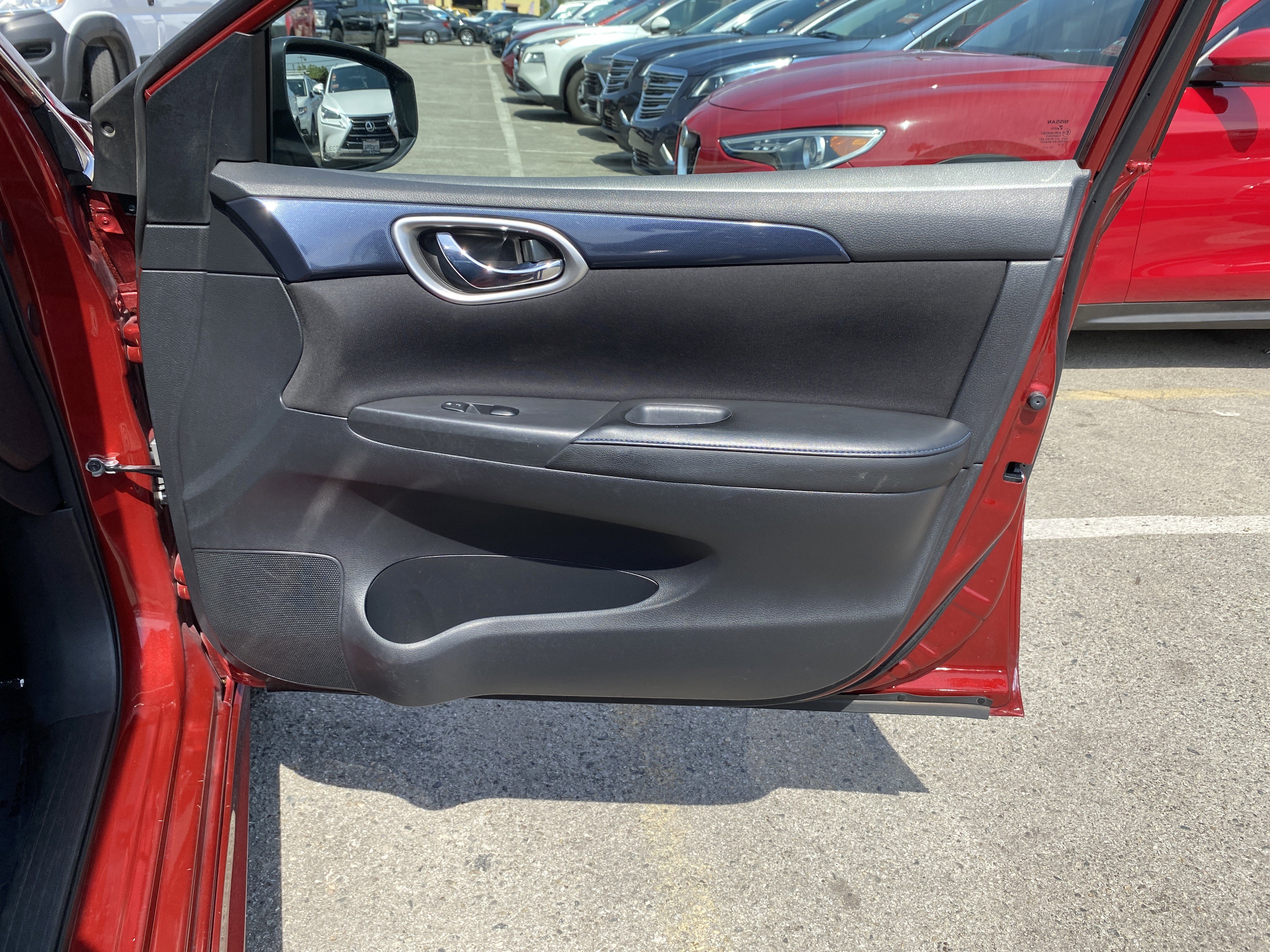 Used 2019 Nissan Sentra SR image 24