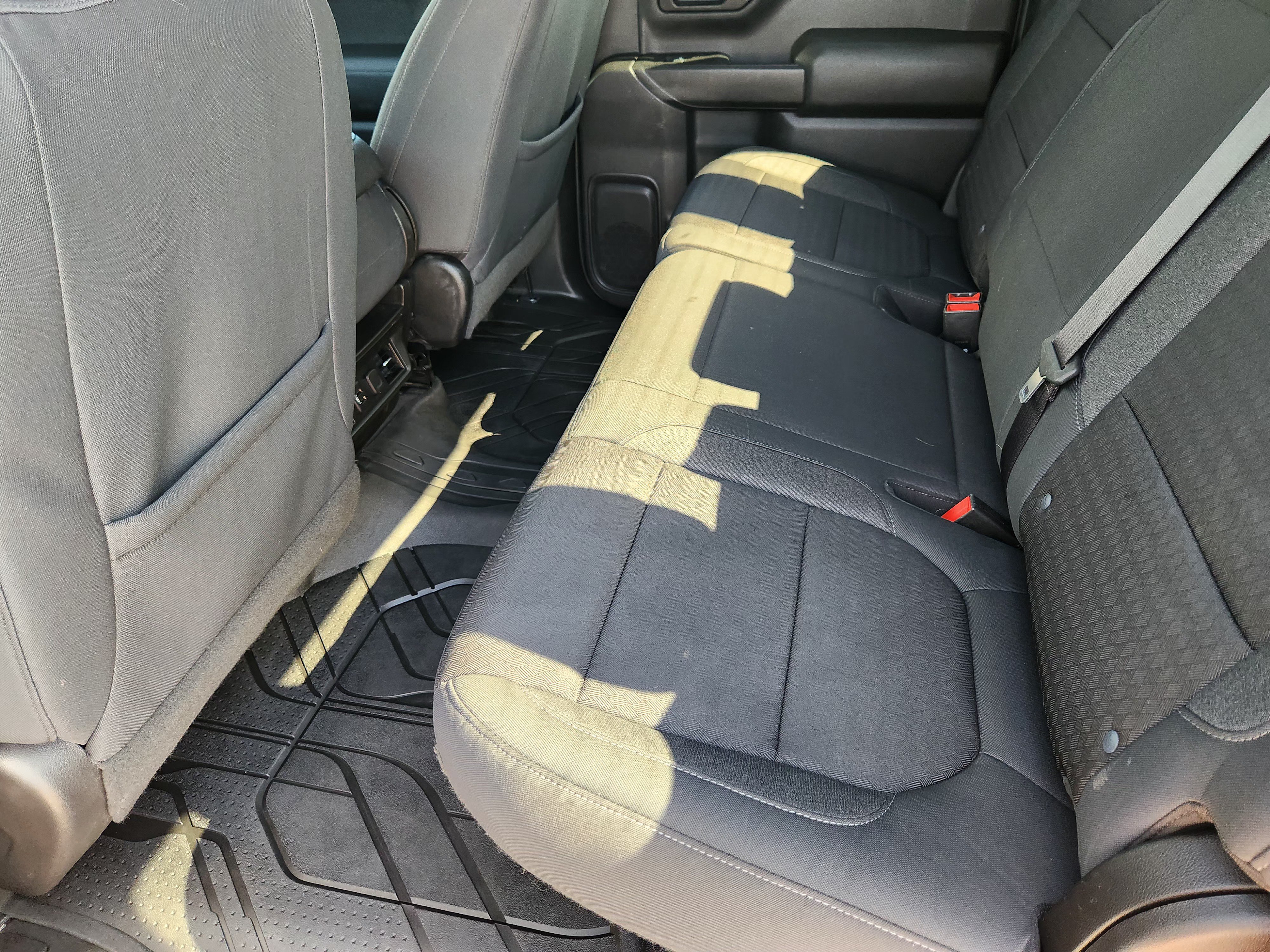 Used 2019 Chevrolet Silverado 1500 LT w/ Texas Edition RWD image 30