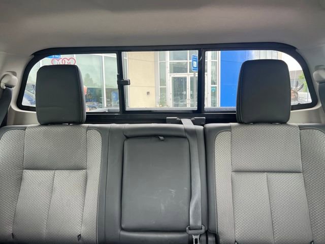 Used 2021 Nissan Titan S w/ S Utility Package RWD image 11