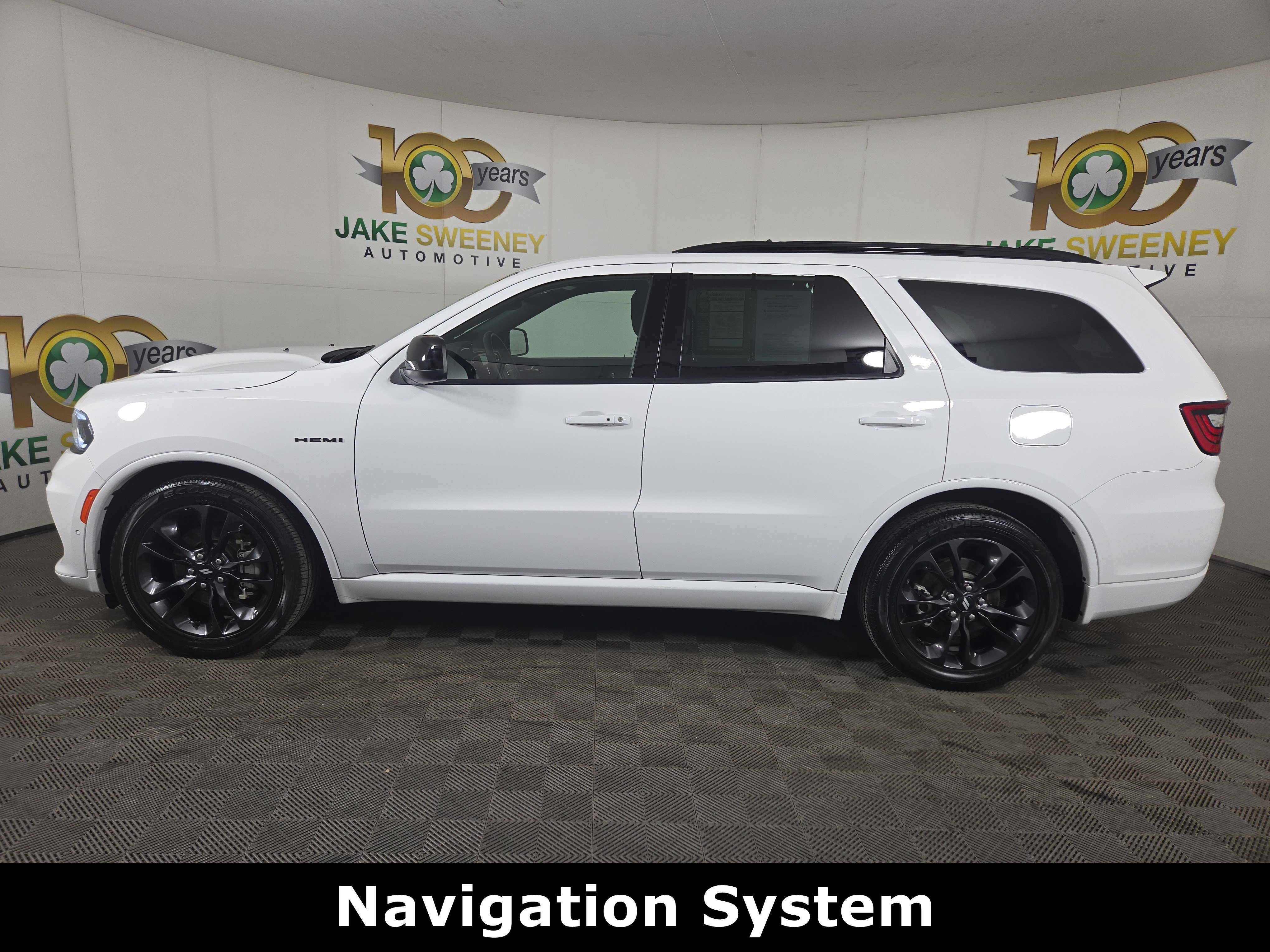 Certified 2025 Dodge Durango R/T w/ Blacktop Package image 6