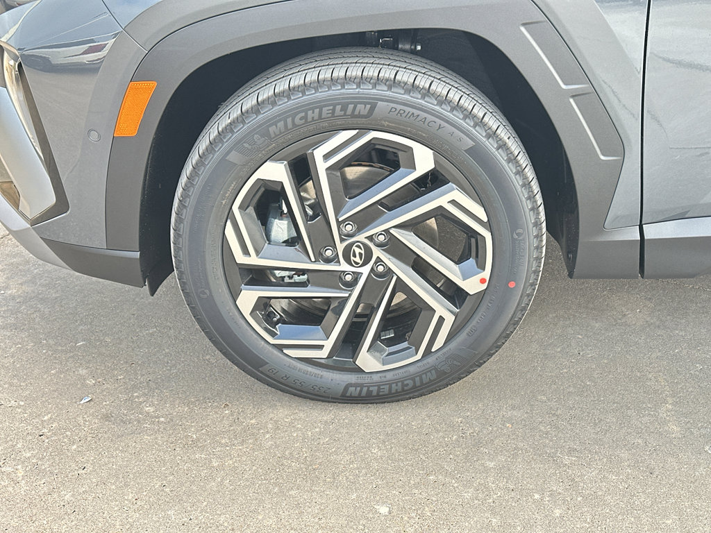 New 2026 Hyundai Tucson Limited image 3