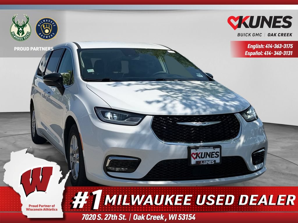 Used 2024 Chrysler Pacifica Touring-L