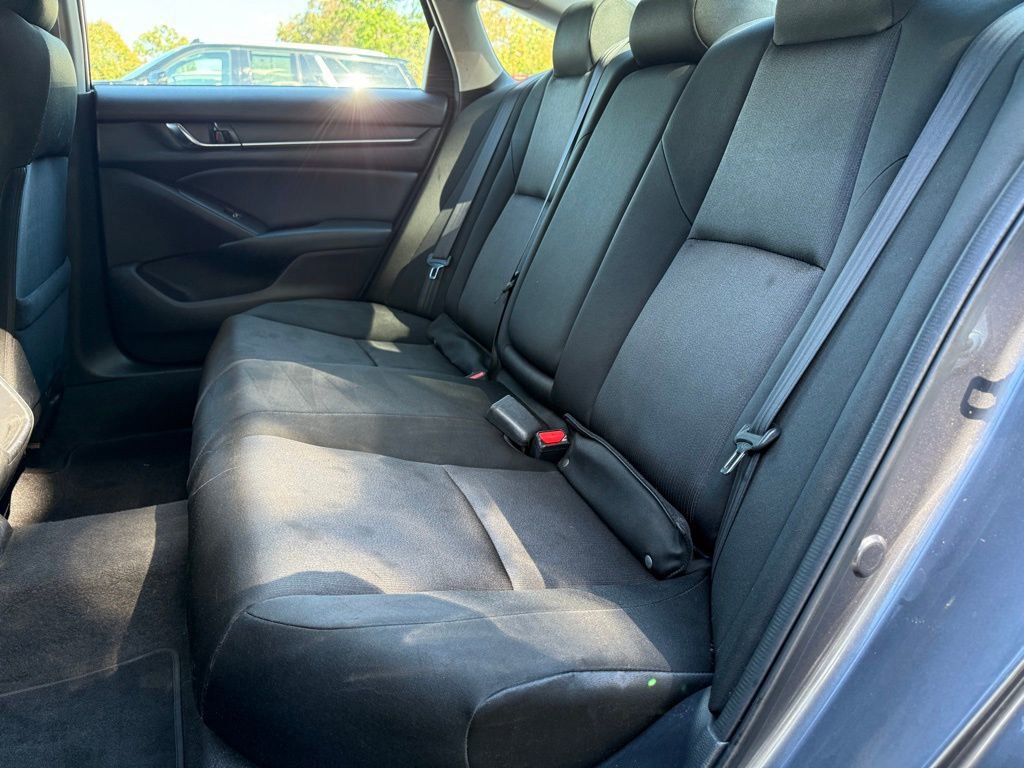 Used 2018 Honda Accord LX image 13