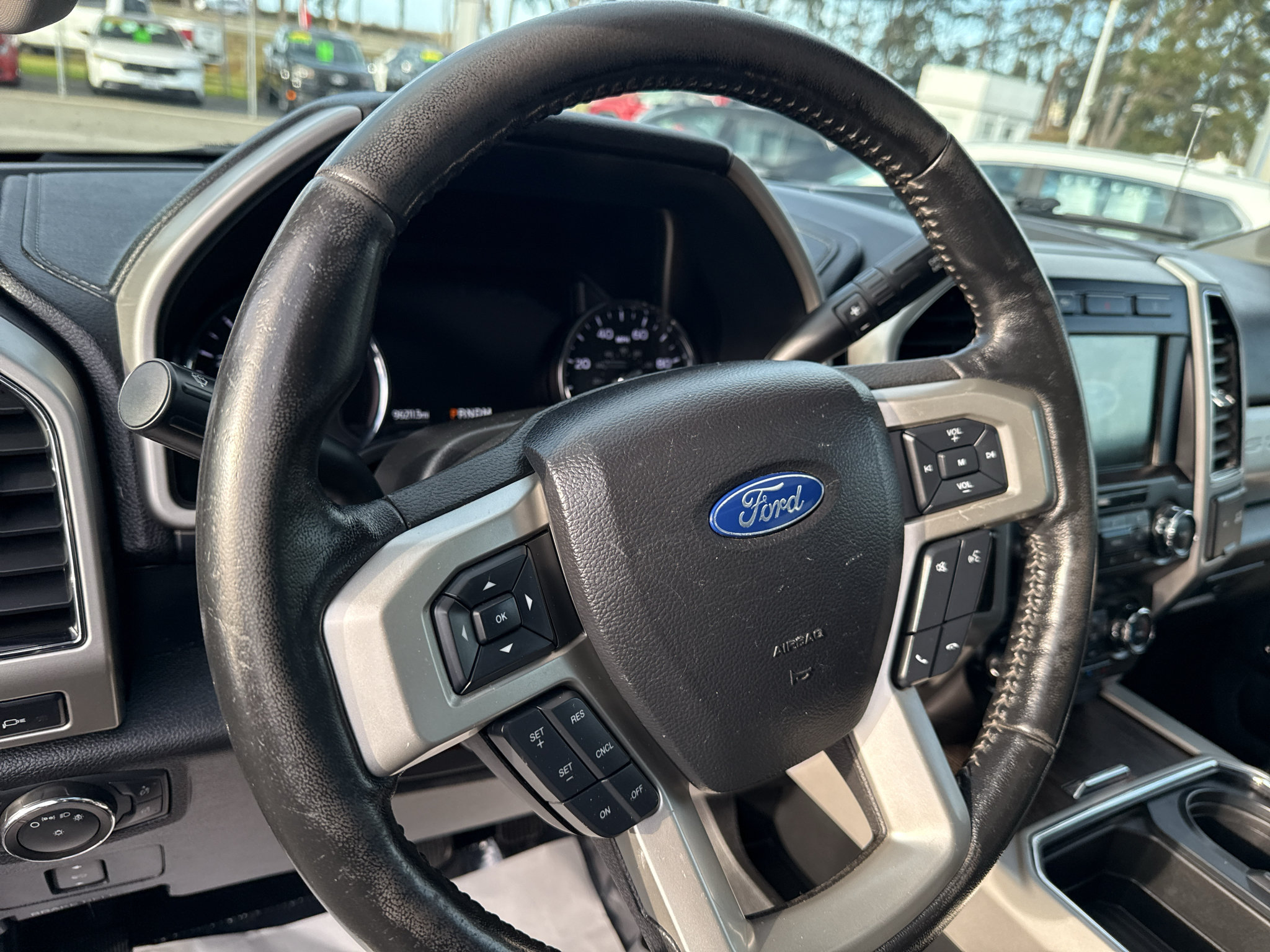 Used 2020 Ford F350 Lariat AWD/4WD image 13