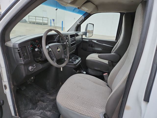 Used 2011 Chevrolet Express 3500 Extended image 17
