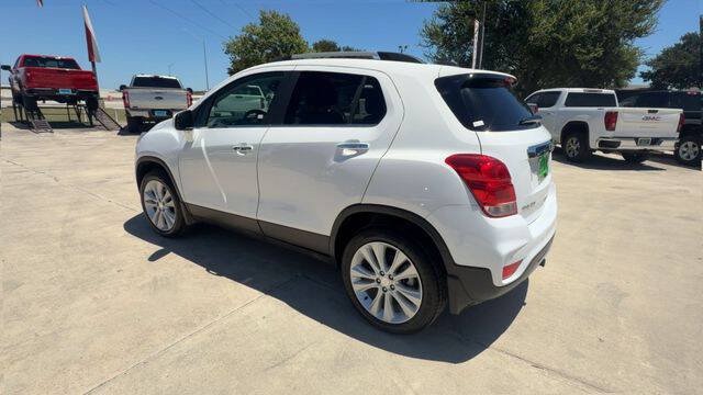 Used 2018 Chevrolet Trax Premier w/ LPO, Protection Package AWD/4WD image 6