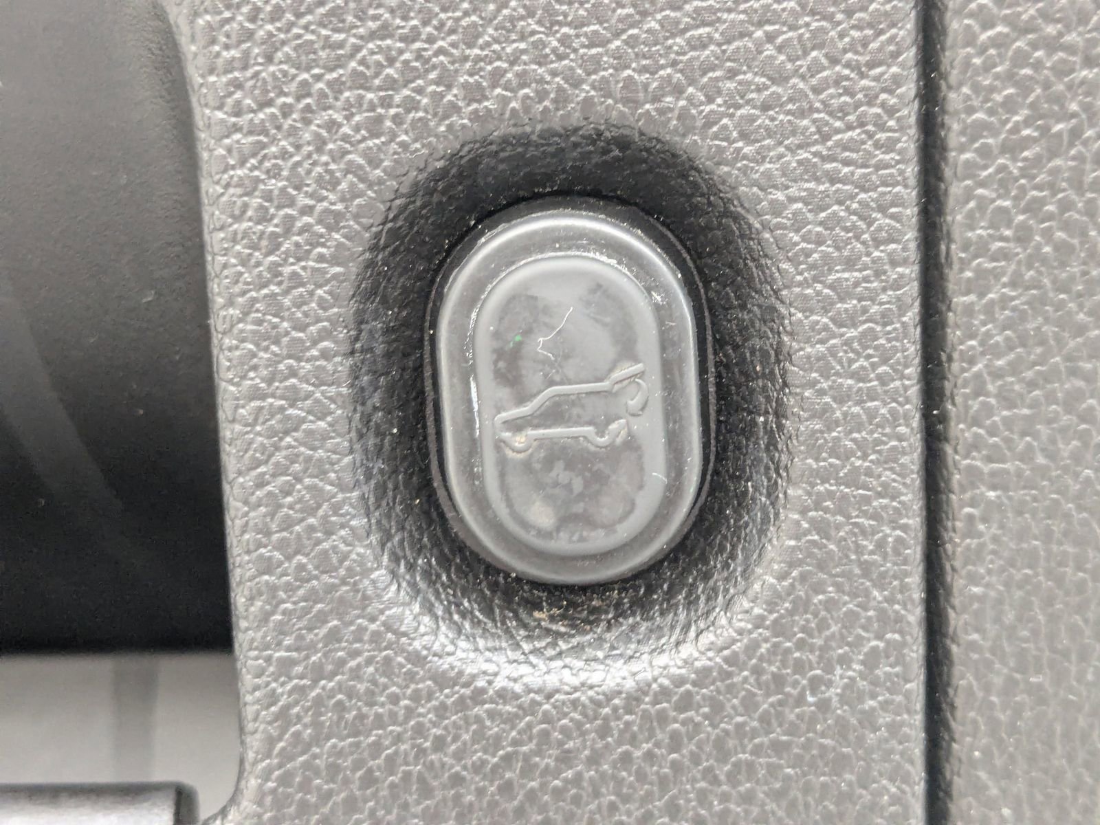 Used 2016 Chevrolet Tahoe LT image 15