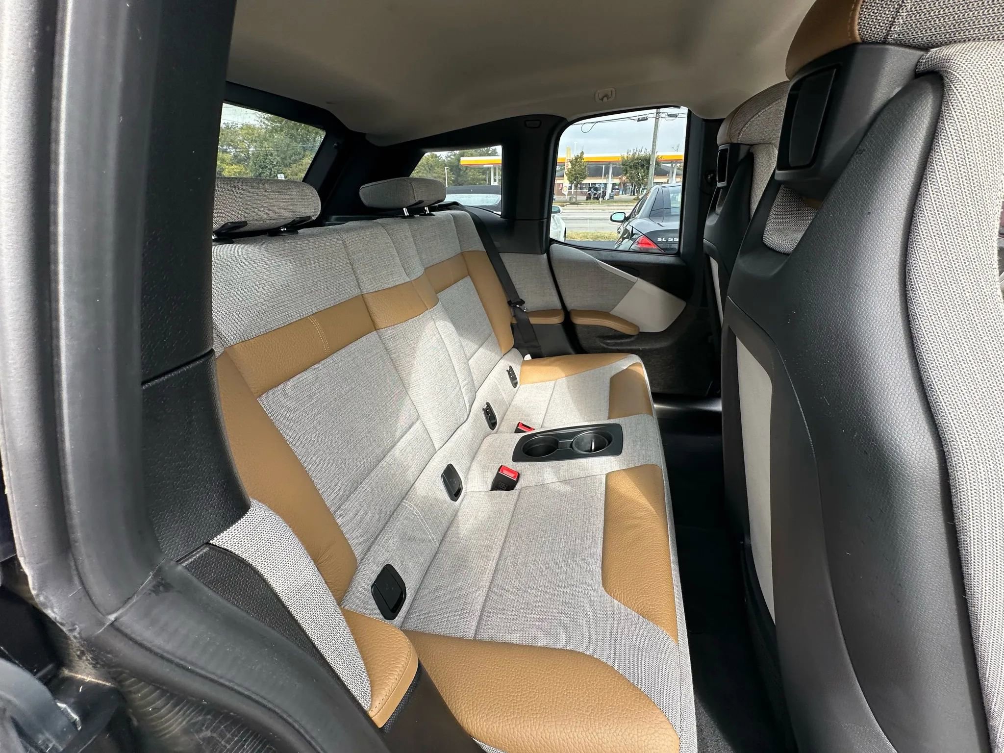 Used 2014 BMW i3 RWD image 25