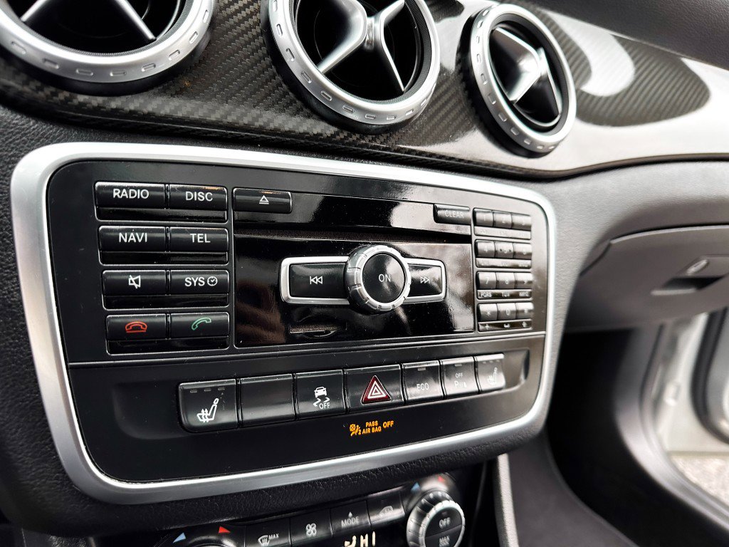 Used 2015 Mercedes-Benz GLA 45 AMG 4MATIC w/ Driver Assistance Package image 26