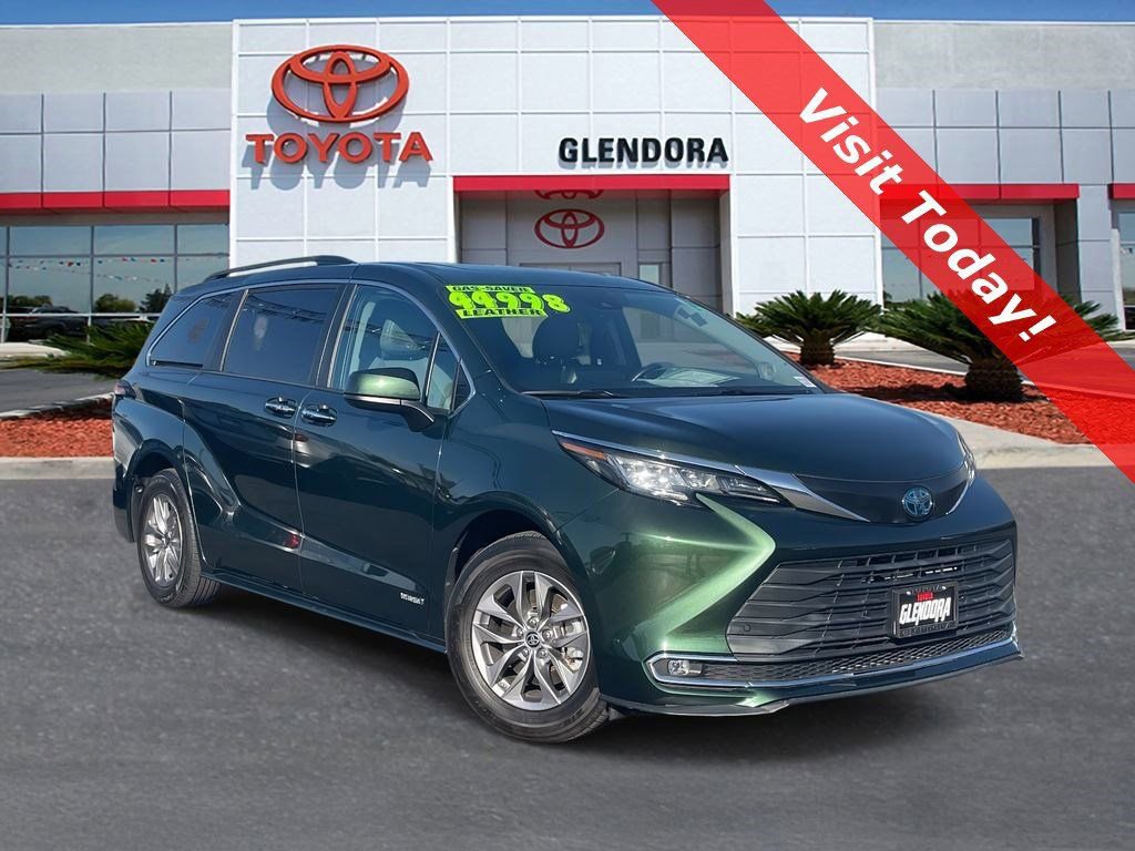 Used 2021 Toyota Sienna XLE w/ XLE Plus Package