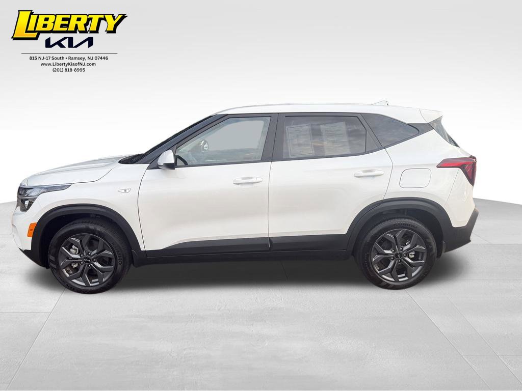 Used 2026 Kia Seltos LX AWD/4WD image 4