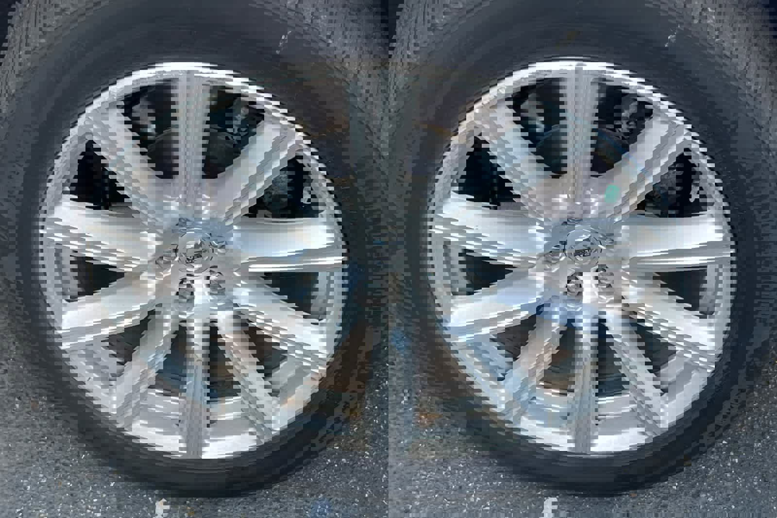 Used 2016 Volvo XC90 T8 Inscription w/ Vision Package AWD/4WD image 17