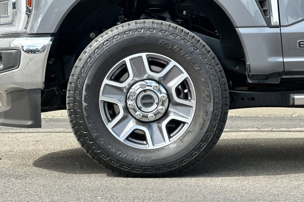 Used 2024 Ford F350 Lariat AWD/4WD image 27