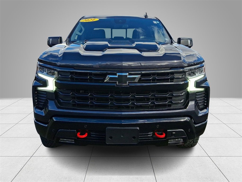 Used 2024 Chevrolet Silverado 1500 LT Trail Boss w/ LT Trail Boss Premium Package image 2