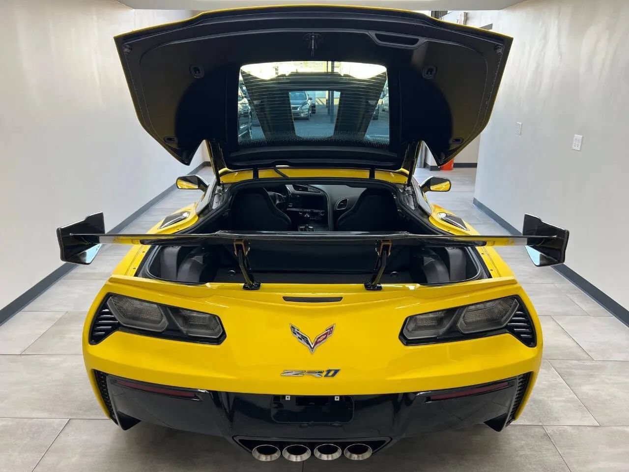 Used 2019 Chevrolet Corvette ZR1 w/ Chrome Badge Package RWD image 13