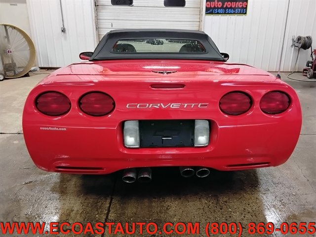 Used 2000 Chevrolet Corvette Convertible w/ Performance Handling Pkg RWD image 8