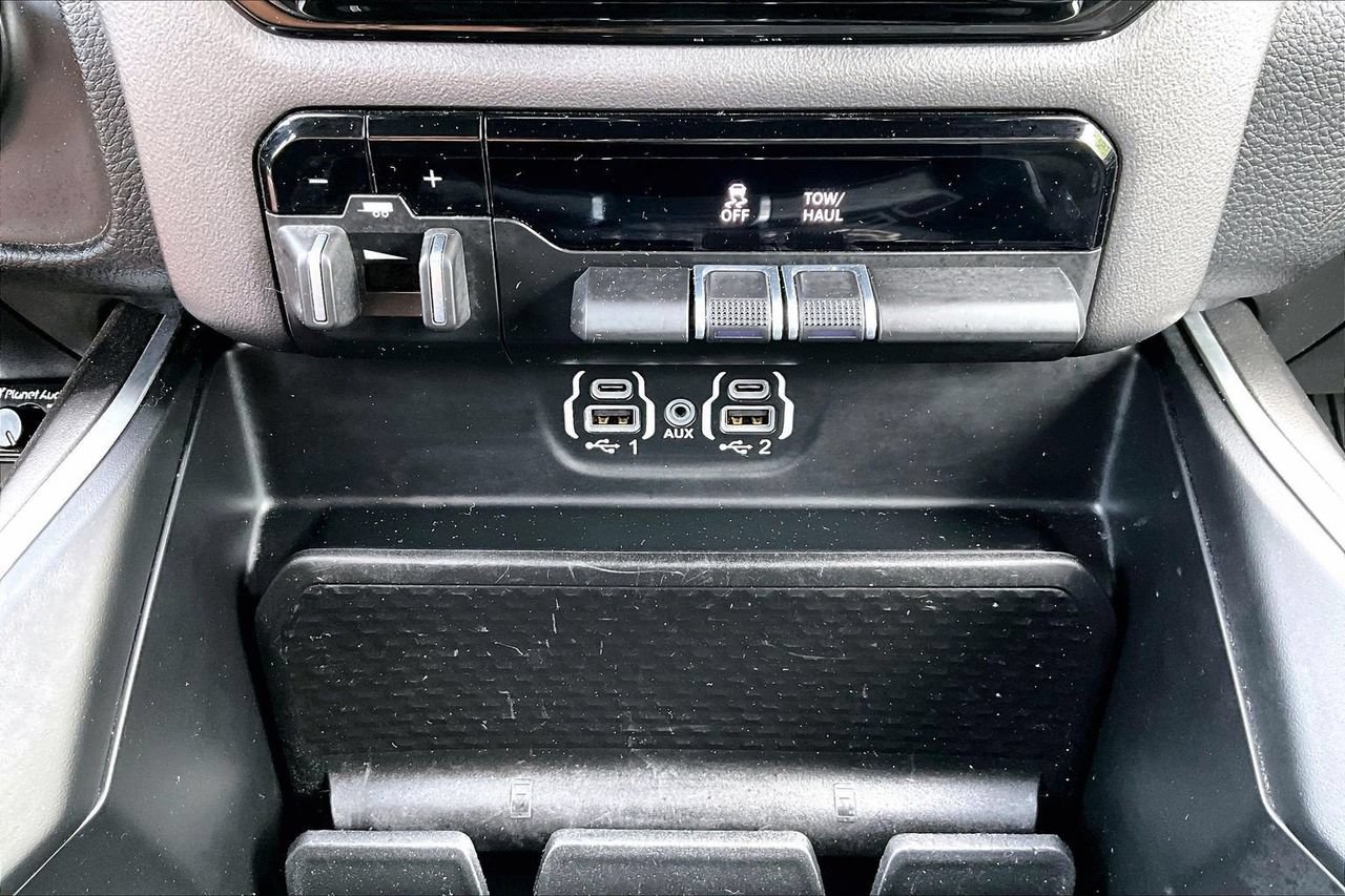 Used 2022 RAM 1500 Big Horn RWD image 17