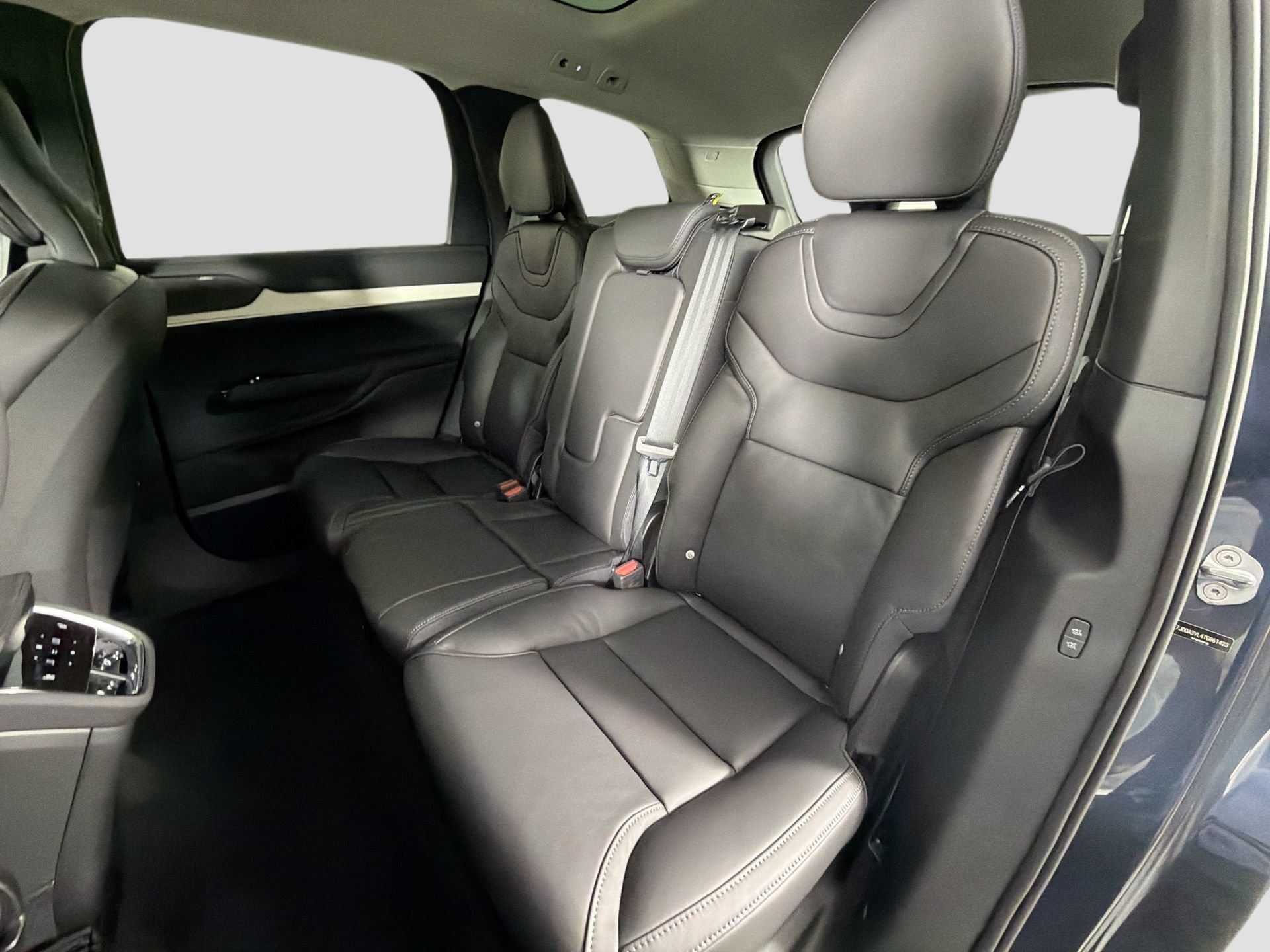 New 2026 Volvo EX90 Ultra AWD/4WD image 24