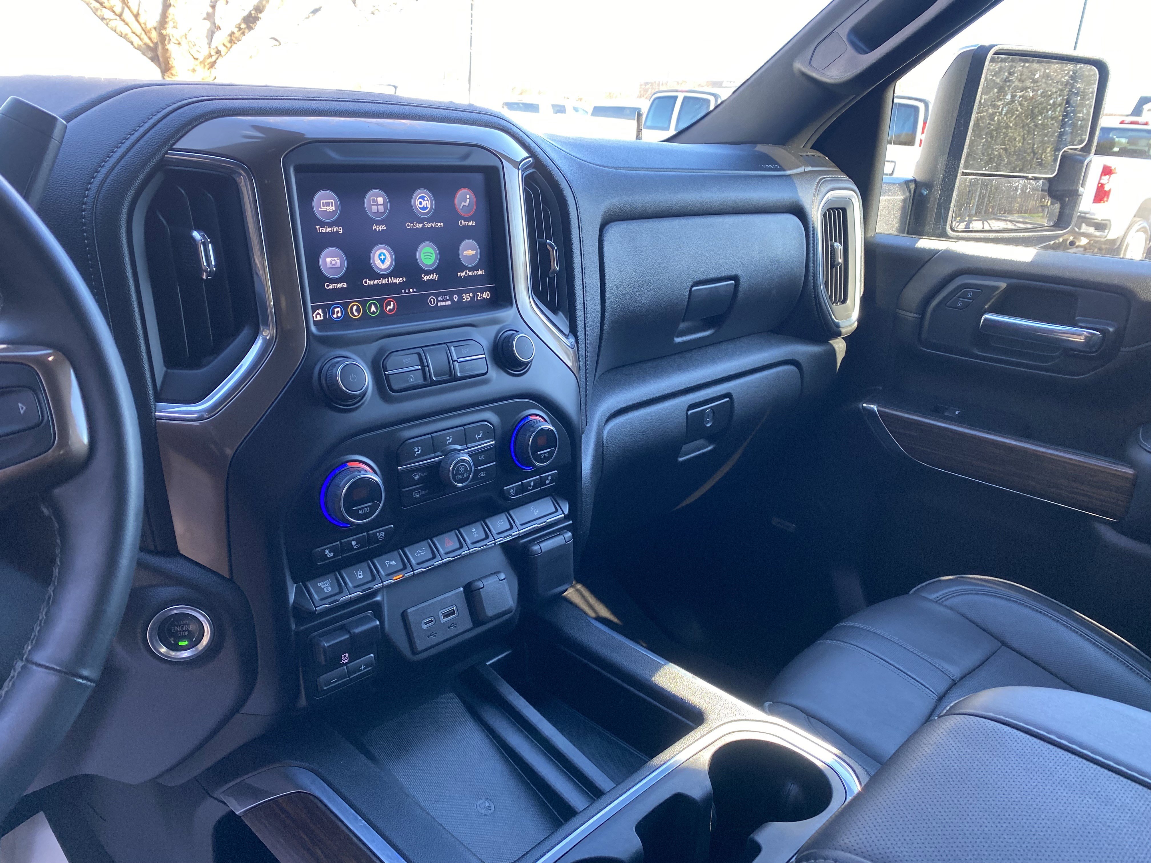 Used 2023 Chevrolet Silverado 2500 High Country w/ Z71 Off-Road Package image 26