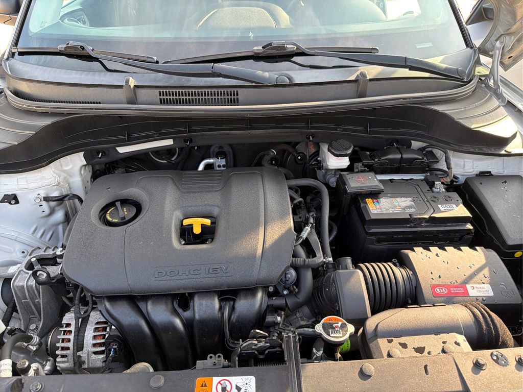 Used 2020 Kia Soul LX image 12