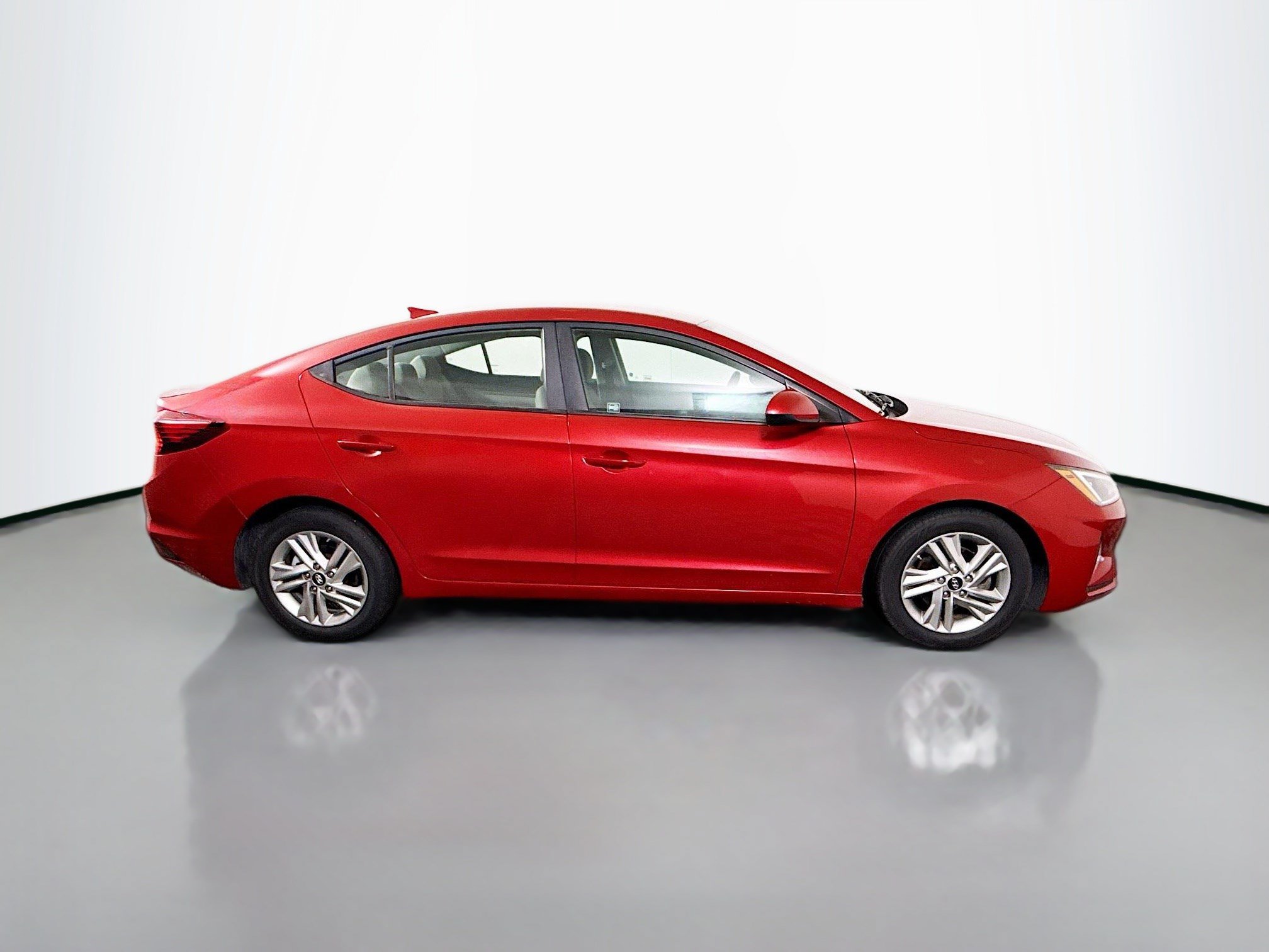 Used 2020 Hyundai Elantra SEL FWD image 11
