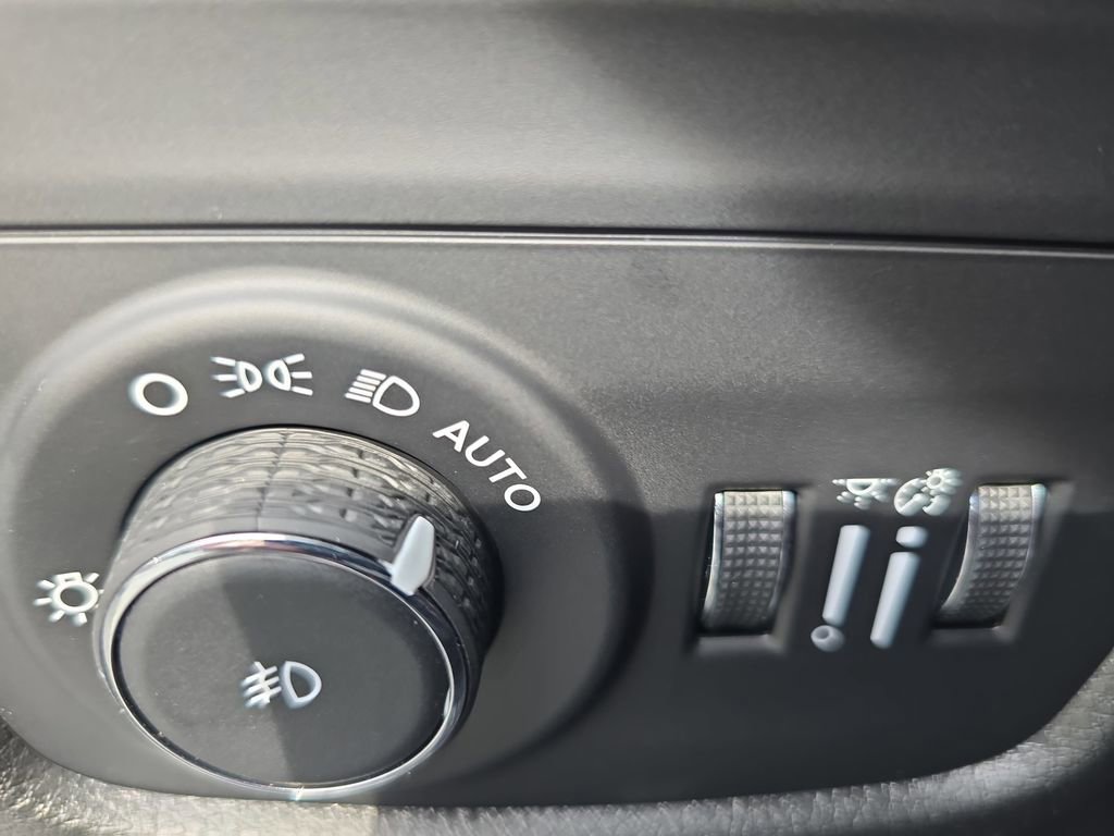 New 2025 Jeep Grand Cherokee Limited w/ MOPAR Finishing Package image 26