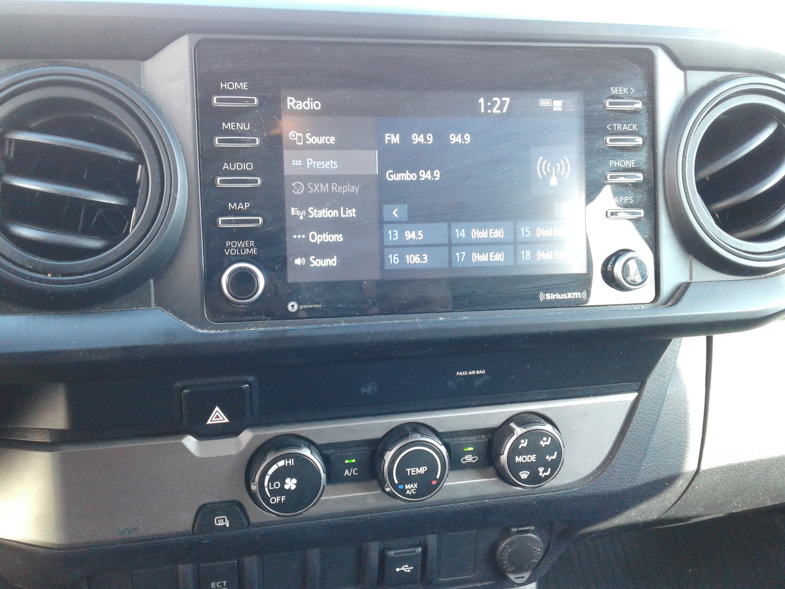 Used 2020 Toyota Tacoma SR image 17