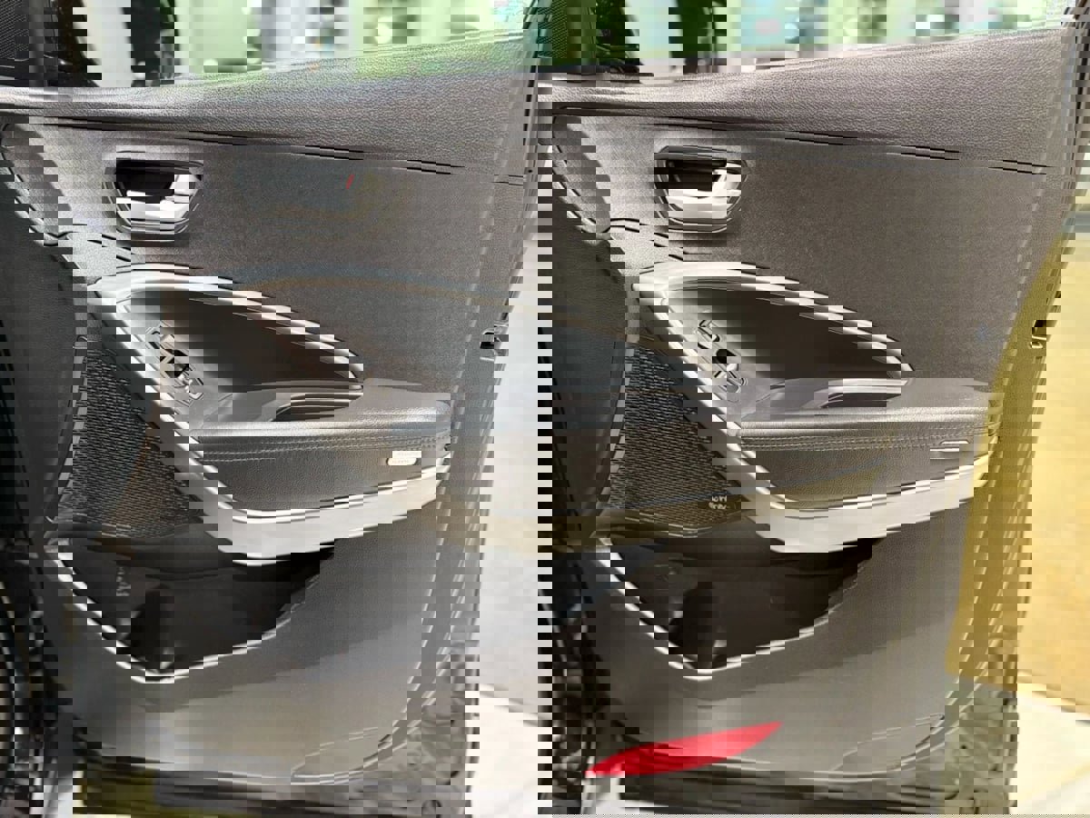 Used 2017 Hyundai Santa Fe SE w/ SE Ultimate Tech Package 03 image 41