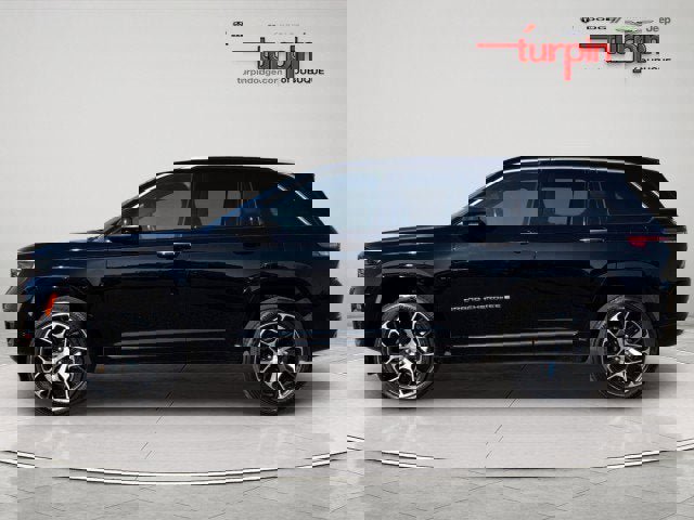 Used 2023 Jeep Grand Cherokee Summit image 2