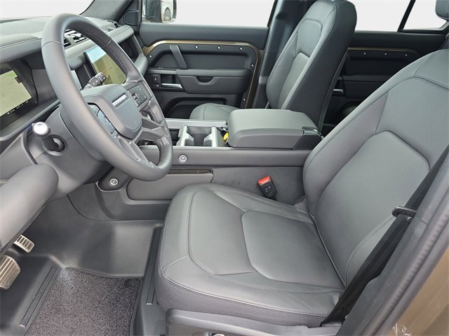 New 2025 Land Rover Defender 130 X image 11