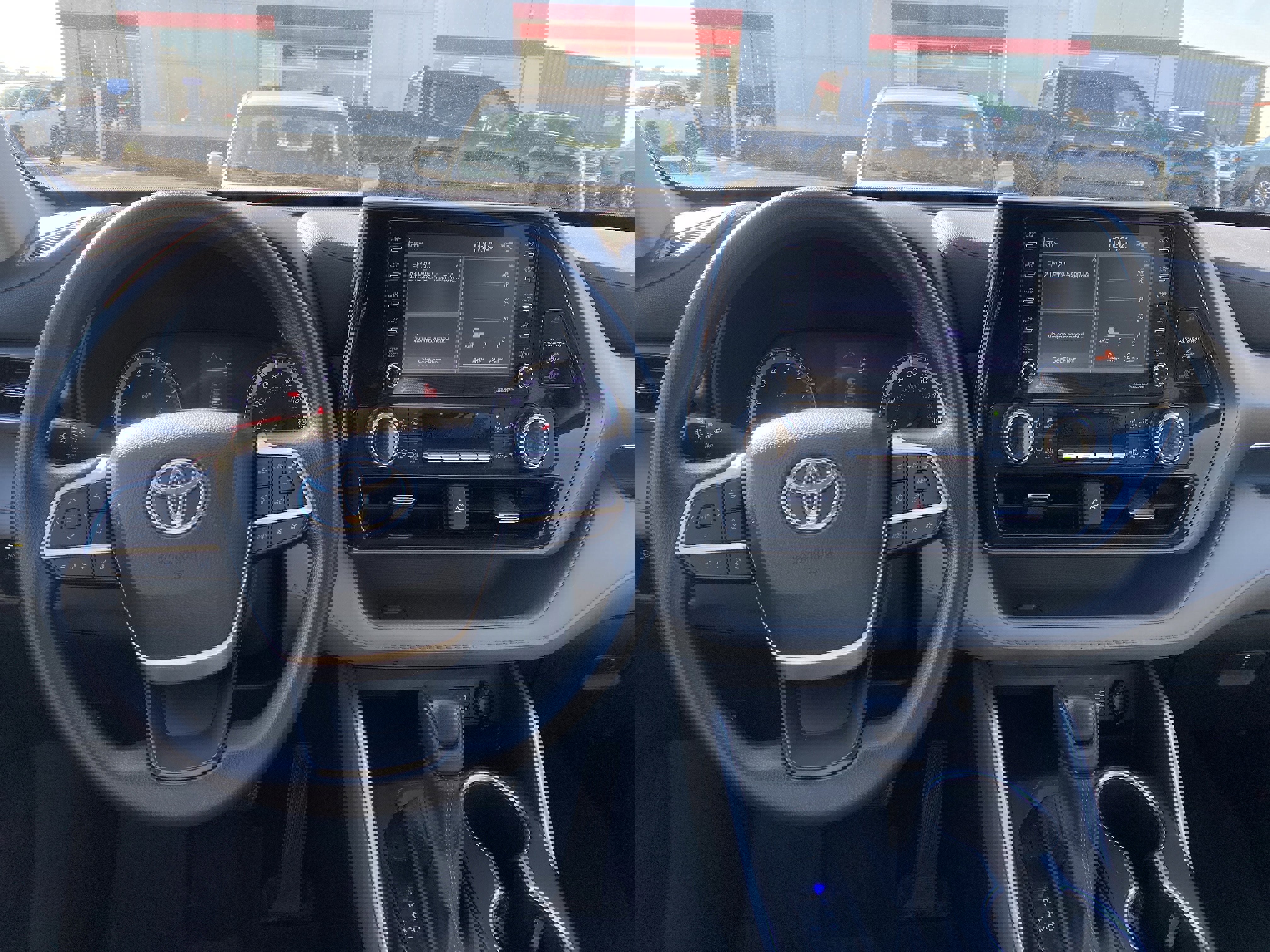 Used 2022 Toyota Highlander L image 11