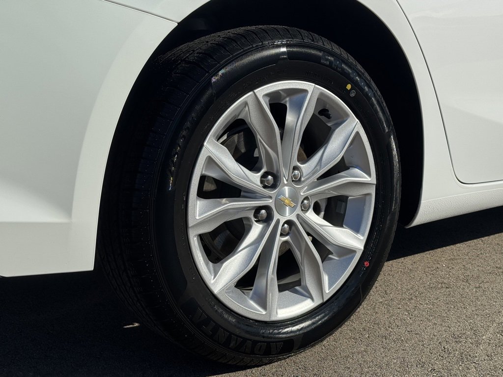 Used 2024 Chevrolet Malibu LT image 26