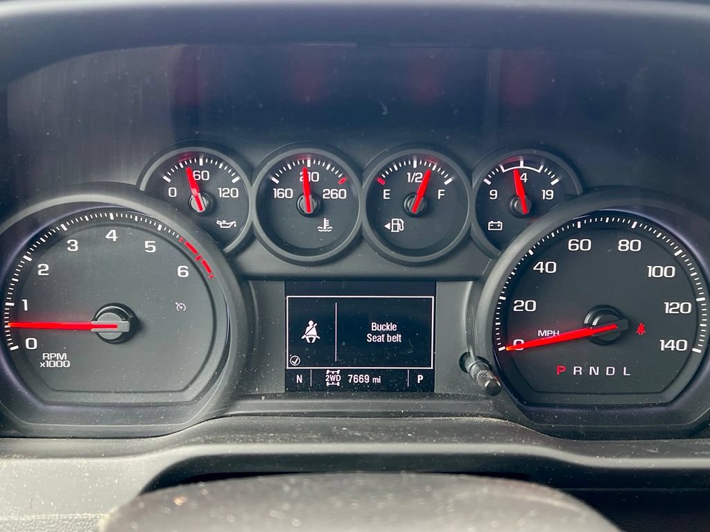 Used 2025 Chevrolet Silverado 2500 Custom w/ Custom Convenience Package AWD/4WD image 15