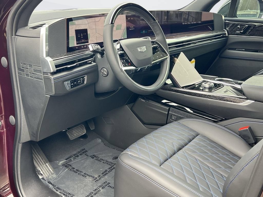 New 2026 Cadillac Escalade IQL Luxury AWD/4WD image 9