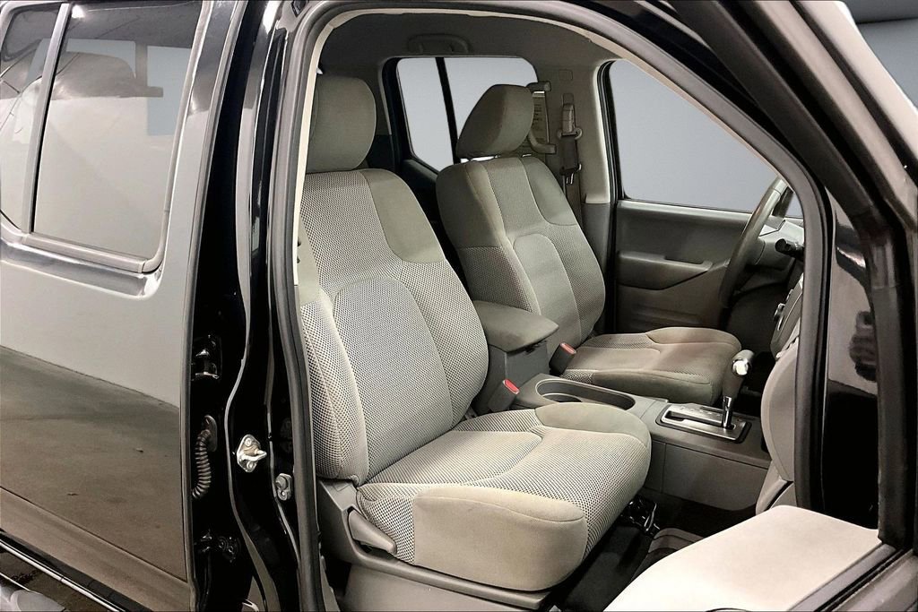 Used 2019 Nissan Frontier SV AWD/4WD image 30