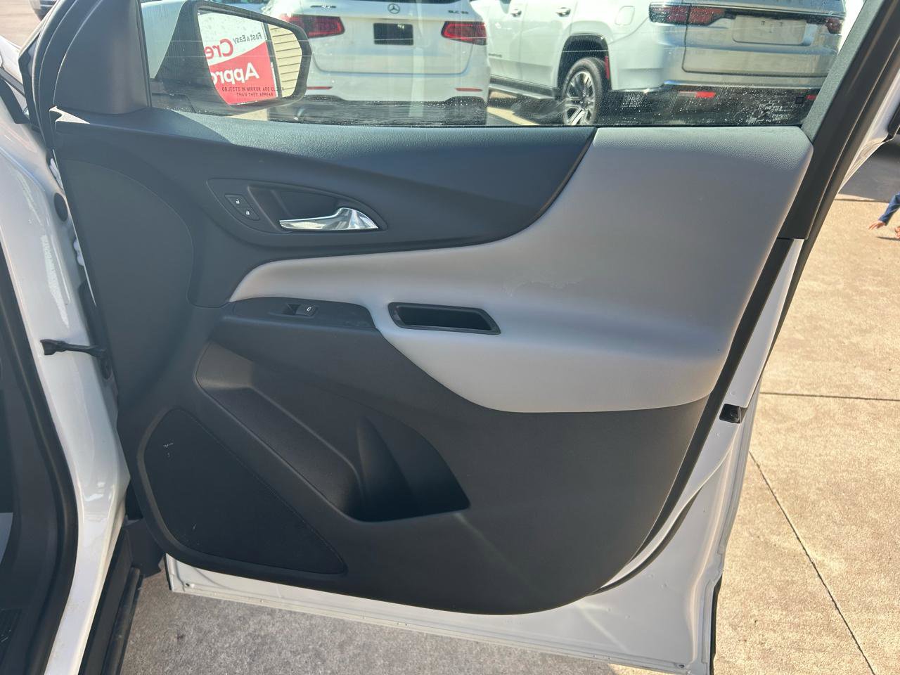 Used 2019 Chevrolet Equinox LT AWD/4WD image 16