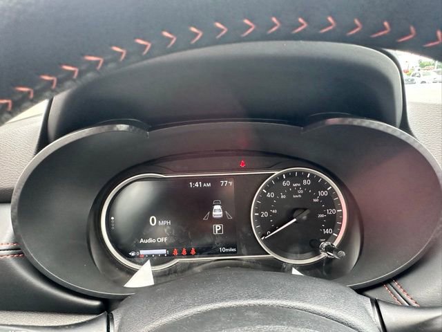 New 2025 Nissan Versa SR w/ Trunk Package image 21