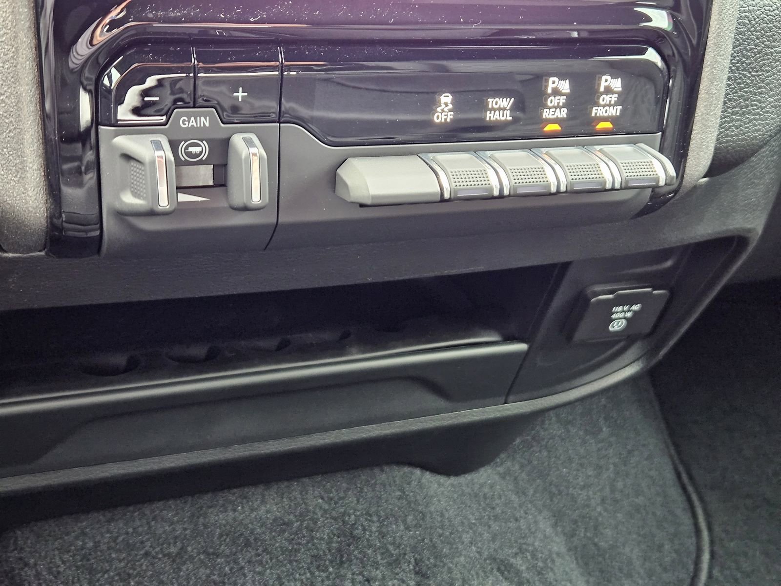 New 2026 RAM 2500 Tradesman AWD/4WD image 20