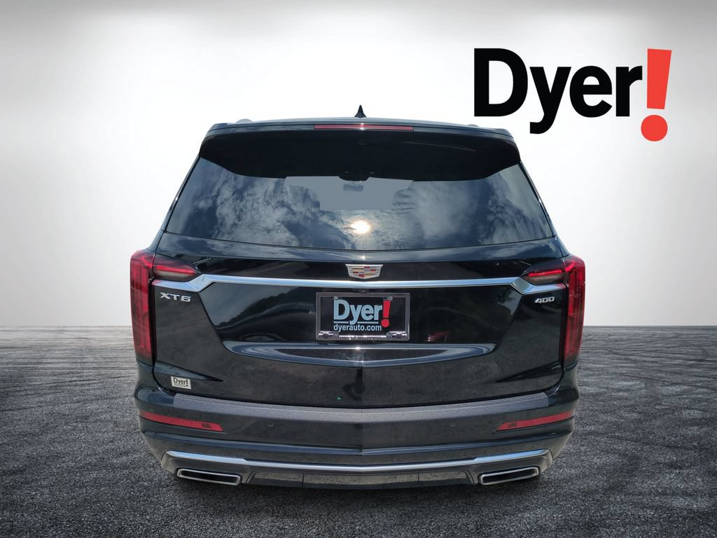 Used 2025 Cadillac XT6 Premium Luxury FWD image 5