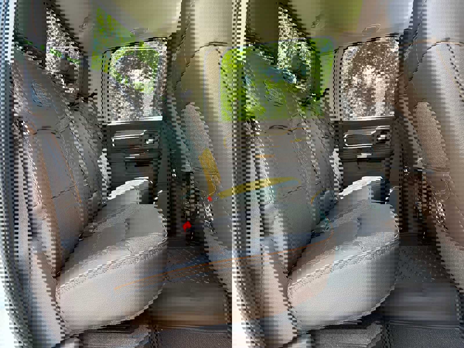 New 2025 RAM 2500 Limited image 20