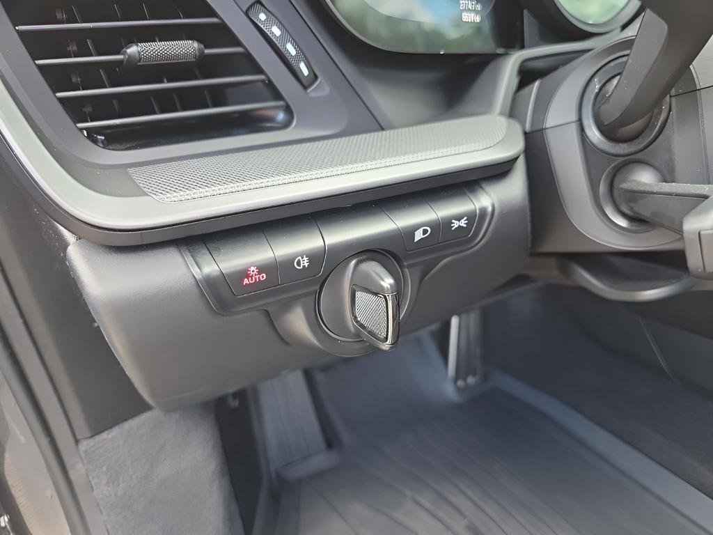 Used 2023 Porsche 911 Carrera 4S image 24